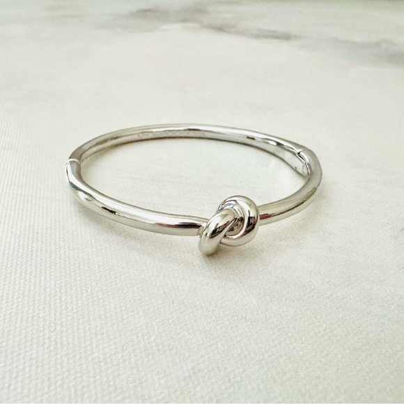 kate spade Jewelry - kate spade Silver Sailor's Knot Hinge Bangle Bracelet, New Jewelry